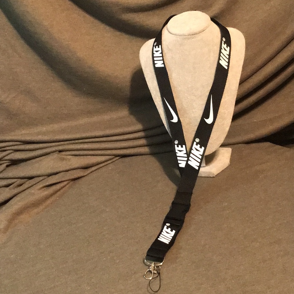 Nike Lanyard Keychain & ID Attachment - Picture 2 of 4